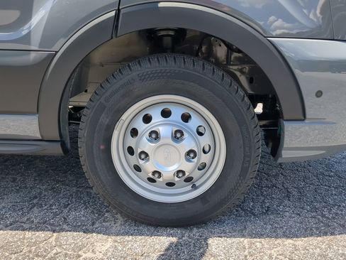 New 2025 Ford Transit 350 XLT image 9