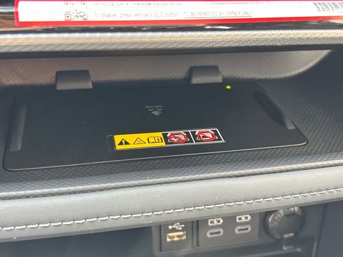 New 2026 Toyota Highlander Platinum image 14