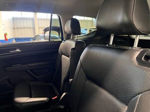 Used 2019 Volkswagen Atlas SEL image 19