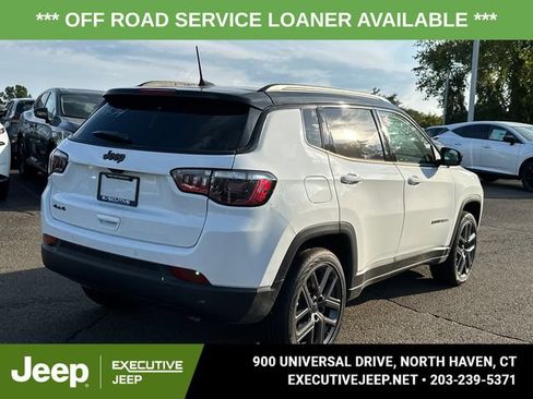 Used 2025 Jeep Compass Limited w/ Sun & Sound Group AWD/4WD image 2