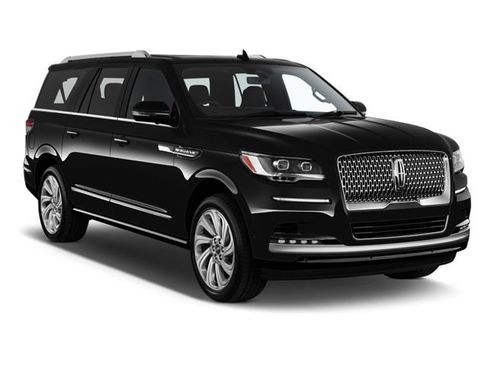 Used 2022 Lincoln Nautilus Reserve image 1