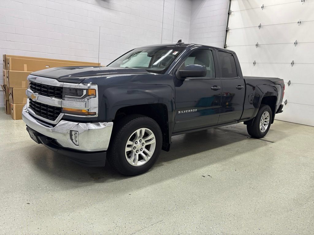 Used 2019 Chevrolet Silverado 1500 LT w/ All Star Edition AWD/4WD image 9