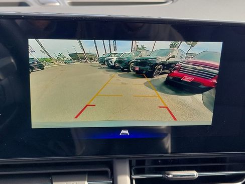 New 2026 Chevrolet Trax RS w/ Driver Confidence Package image 8