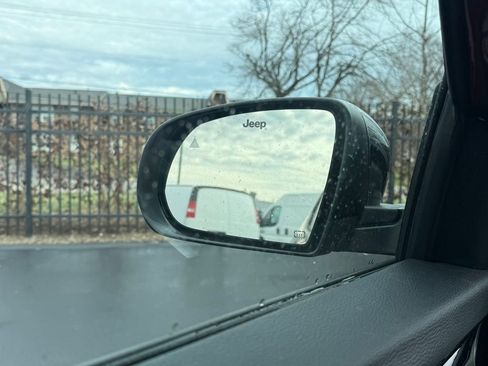 New 2026 Jeep Compass Limited w/ Sun, Sound & Navigation Group image 18