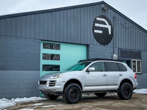 Used 2008 Porsche Cayenne S image 2