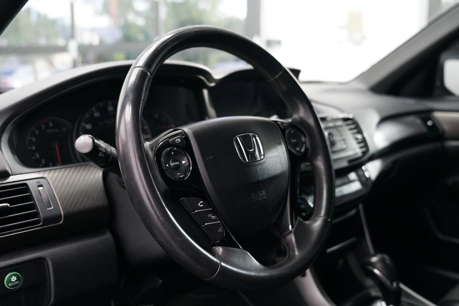 Used 2017 Honda Accord Sport image 16
