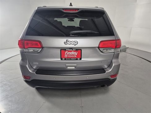 Used 2019 Jeep Grand Cherokee Laredo image 14