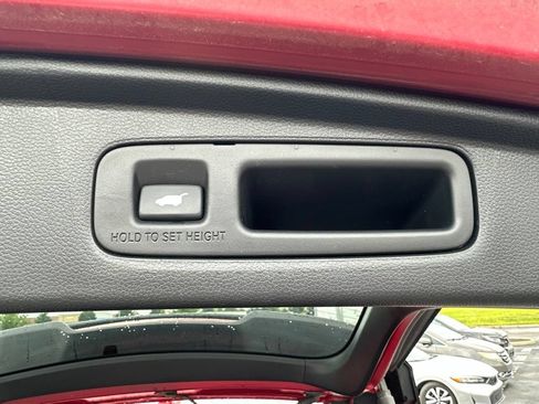 Used 2023 Honda CR-V EX-L image 12