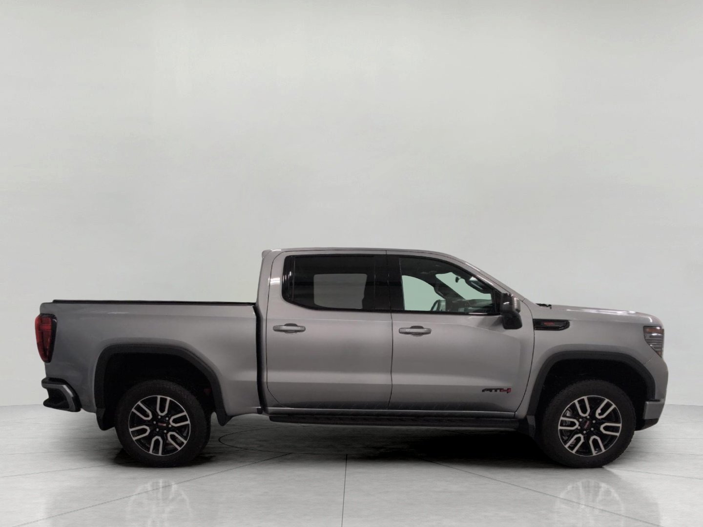 Certified 2026 GMC Sierra 1500 AT4 w/ AT4 Premium Package AWD/4WD image 11