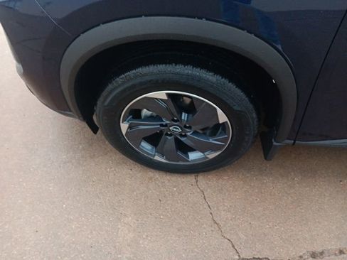 New 2026 Nissan Rogue SV image 32