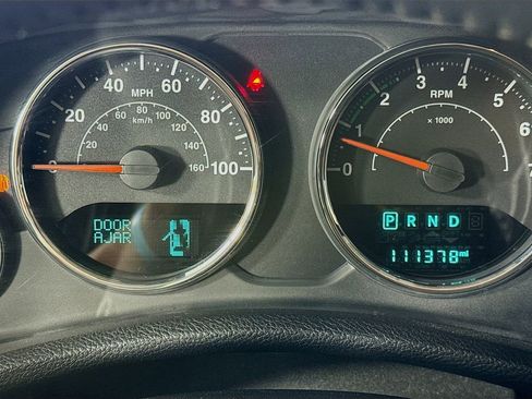 Used 2016 Jeep Wrangler Unlimited Sahara w/ Max Tow Package AWD/4WD image 15