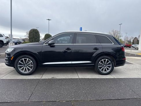 Used 2017 Audi Q7 3.0T Premium Plus w/ Premium Plus Package AWD/4WD image 13