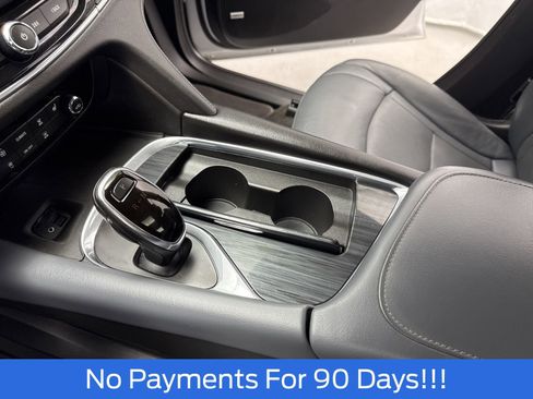 Used 2020 Buick Enclave Essence w/ Sound and Sites Package image 23