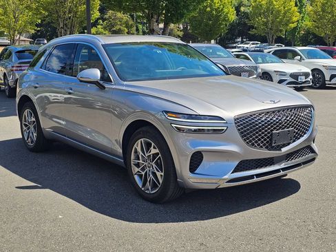 Used 2024 Genesis GV70 2.5T w/ Advanced Package AWD/4WD image 3