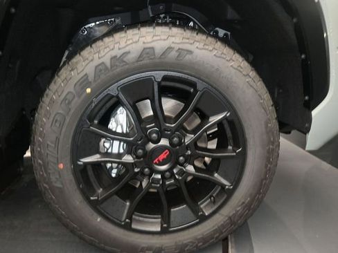 New 2026 Toyota Tundra 1794 Edition w/ TRD Off-Road Package AWD/4WD image 17