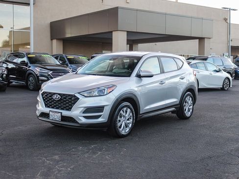 Used 2019 Hyundai Tucson SE image 3