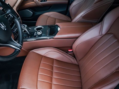 Certified 2022 Maserati Quattroporte Trofeo image 13