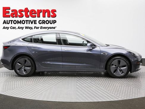 Used 2018 Tesla Model 3 Long Range image 4