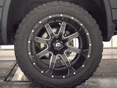 Used 2021 Chevrolet Silverado 2500 High Country w/ Z71 Off-Road Package image 11