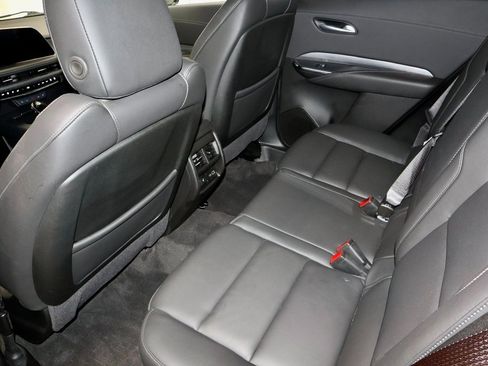 Used 2025 Cadillac XT4 Premium Luxury w/ Cold Weather Package image 21