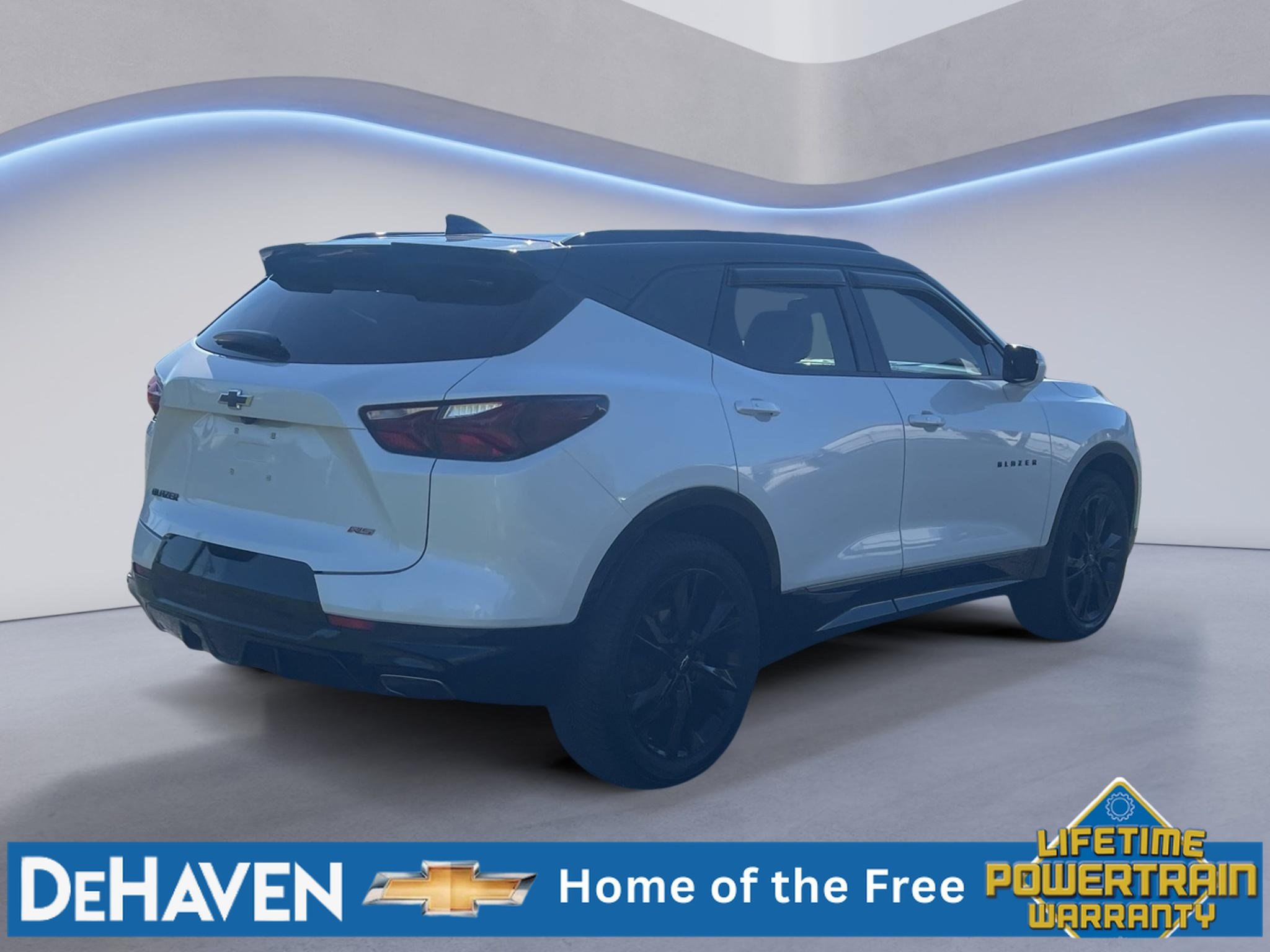 Used 2022 Chevrolet Blazer RS w/ Enhanced Convenience Package FWD image 6