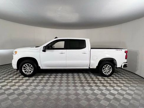 Used 2024 Chevrolet Silverado 1500 RST AWD/4WD image 7