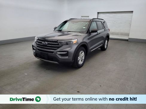 Used 2021 Ford Explorer XLT w/ Equipment Group 202A AWD/4WD image 1