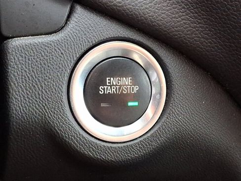 Used 2022 Chevrolet Equinox LT image 24