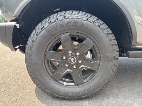 New 2025 Ford Bronco Big Bend w/ Black Diamond Package image 9