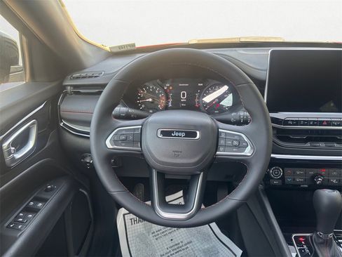 New 2026 Jeep Compass Trailhawk image 12