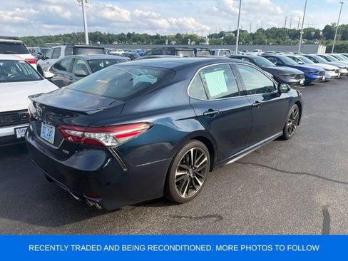 Used 2018 Toyota Camry XSE FWD image 3