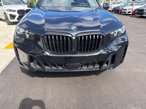 Used 2024 BMW X5 sDrive40i w/ M Sport Package RWD image 11