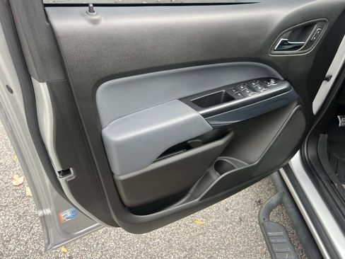 Used 2018 Chevrolet Colorado Z71 image 10