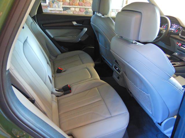 Used 2024 Audi Q5 2.0T Premium AWD/4WD image 16