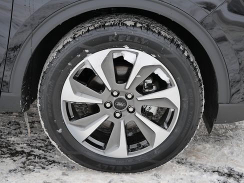 Used 2023 Ford Escape Platinum image 15