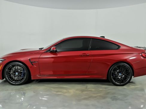 Used 2020 BMW M4 Coupe w/ Competition Package RWD image 7
