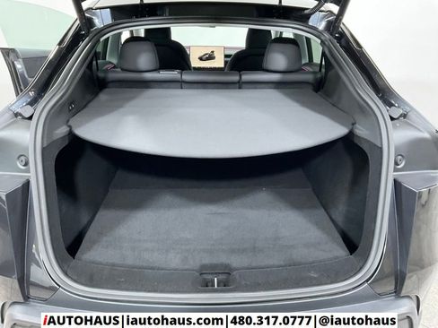 Used 2026 Tesla Model Y Long Range image 40