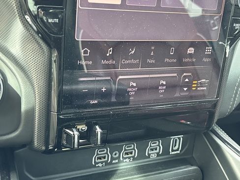 Used 2025 RAM 1500 Limited image 42