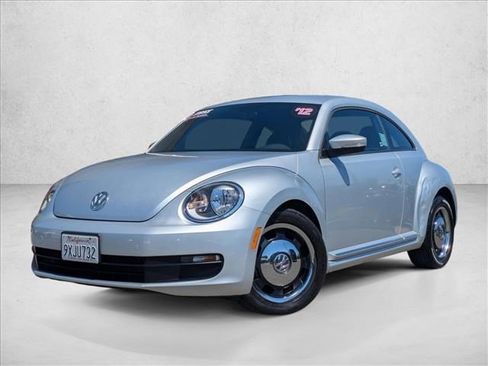 Used 2012 Volkswagen Beetle 2.5 FWD image 1
