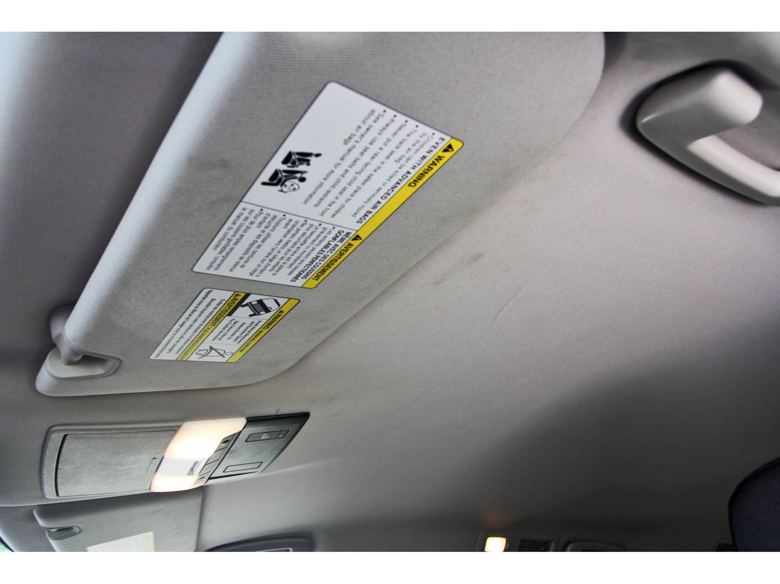 Certified 2025 Nissan Pathfinder SV FWD image 31