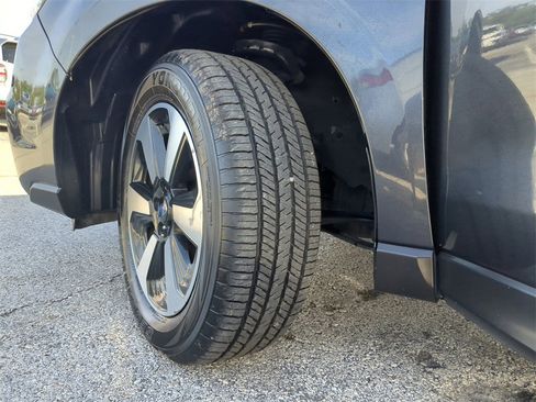 Used 2017 Subaru Forester 2.5i Premium image 33