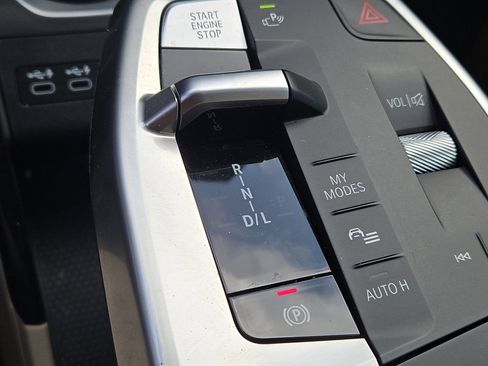 Certified 2023 BMW X1 xDrive28i w/ Convenience Package image 16