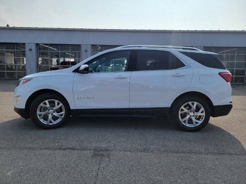 Used 2020 Chevrolet Equinox LT image 19