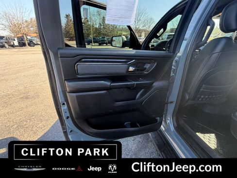 Used 2021 RAM 1500 Big Horn w/ Built-to-serve Edition AWD/4WD image 13