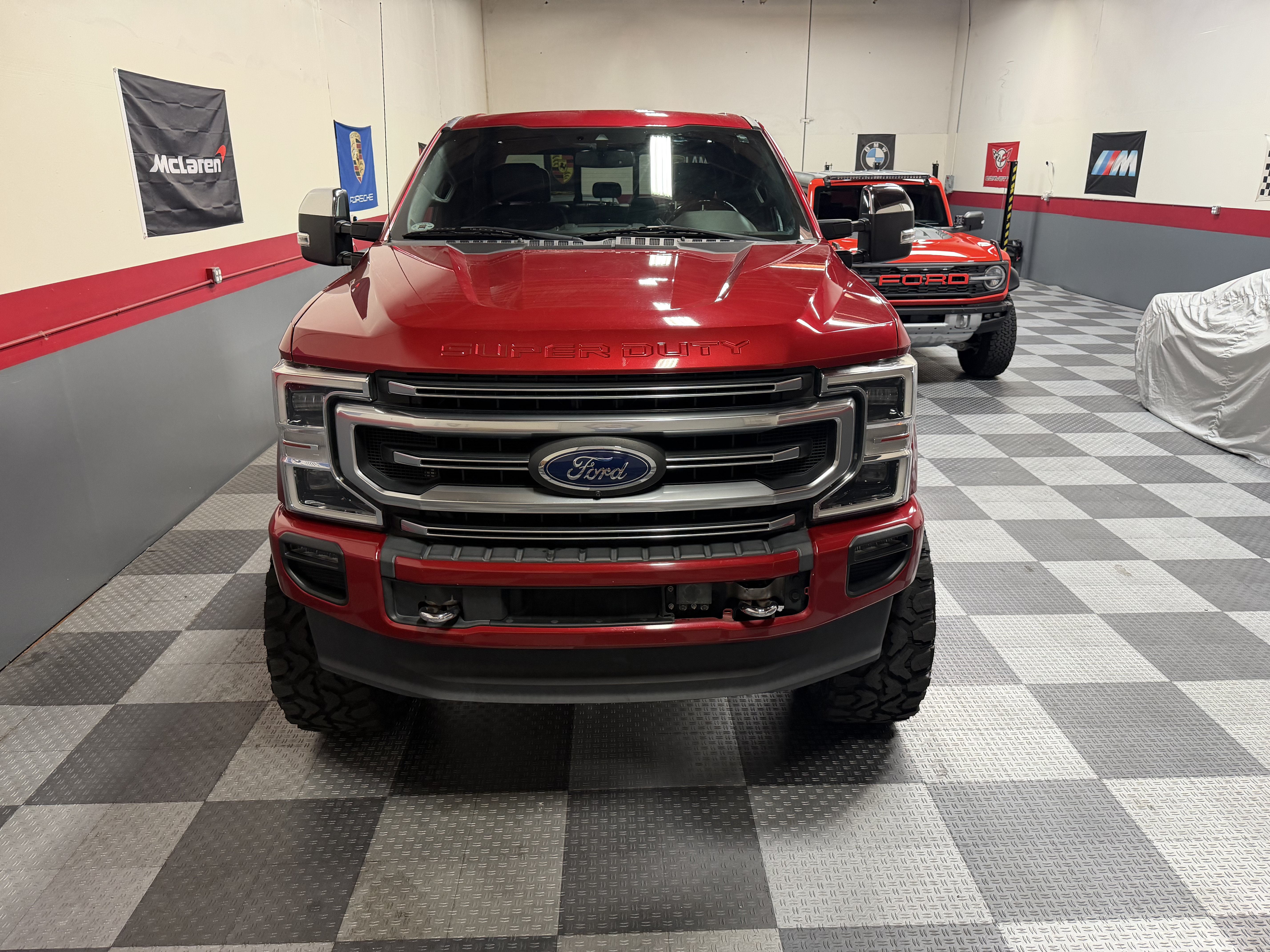Used 2020 Ford F250 Platinum w/ FX4 Off-Road Package AWD/4WD image 32