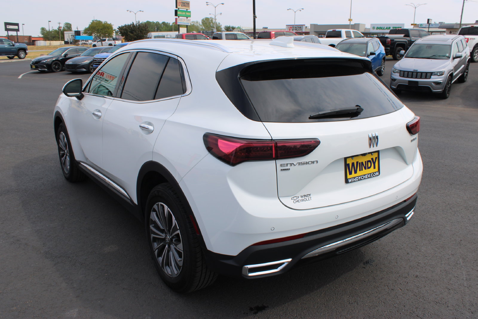 Used 2024 Buick Envision Preferred AWD/4WD image 6