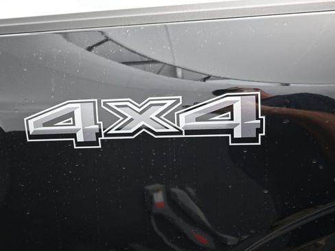 New 2025 Ford F150 Lariat w/ Equipment Group 502A High image 18