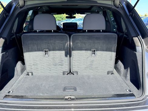 Used 2023 Audi Q7 Premium Plus image 13