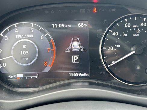 Certified 2024 Nissan Kicks SV image 7