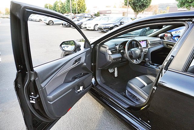 Used 2026 Toyota Camry SE w/ Convenience Package FWD image 47